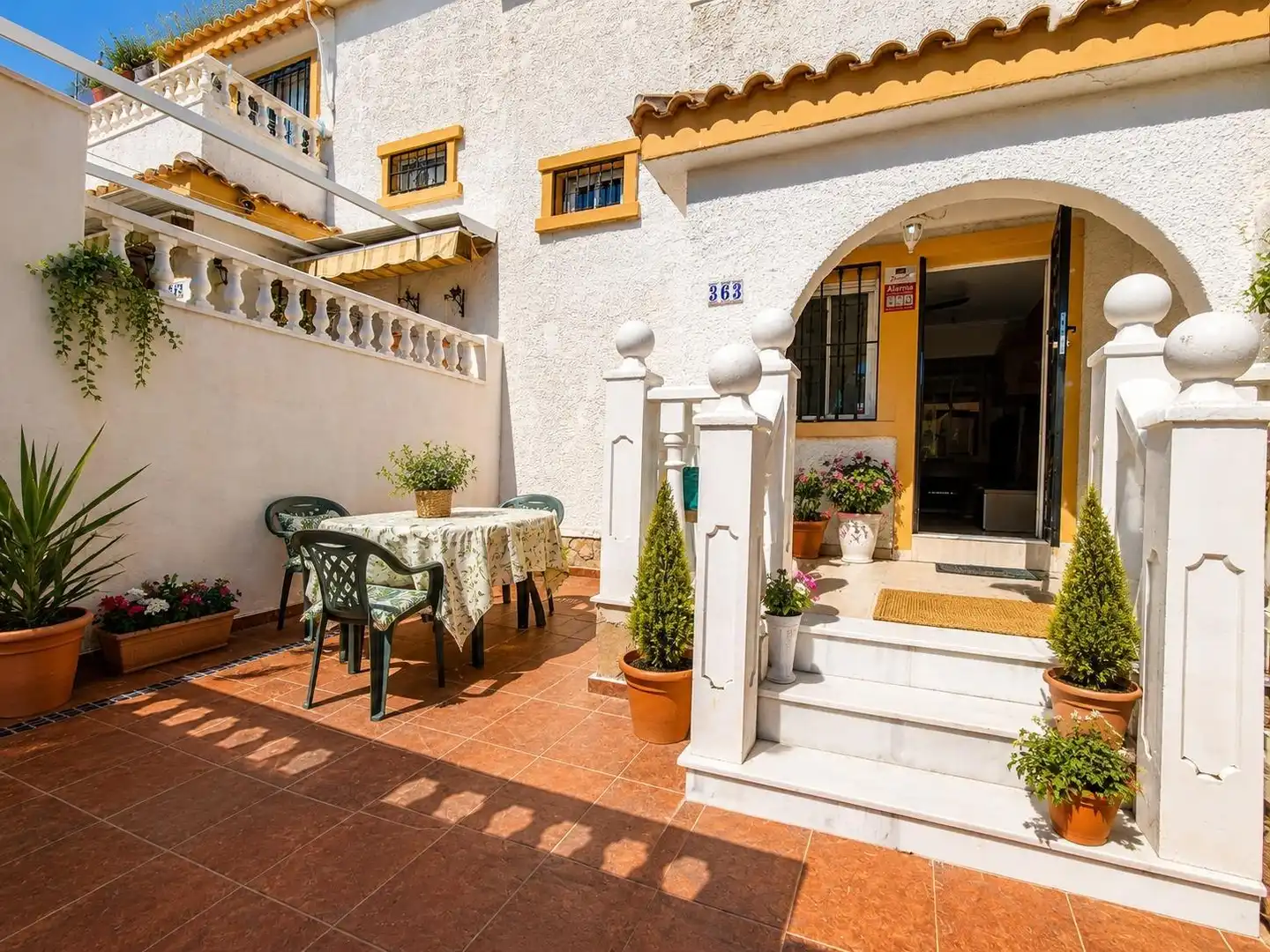 Casa a schiera con terrazza in vendita a Avinguda de Polonia 280, imagen 2
