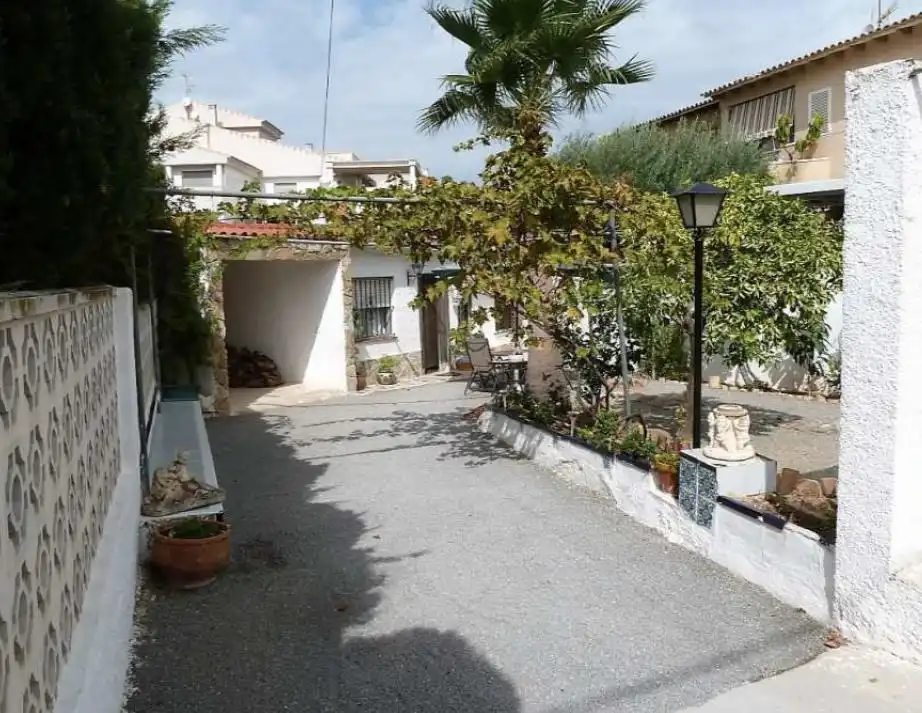 Exterior view of Houses for sale in L'Alfàs del Pi  with Air Conditioner, Terrace and Swimming Pool