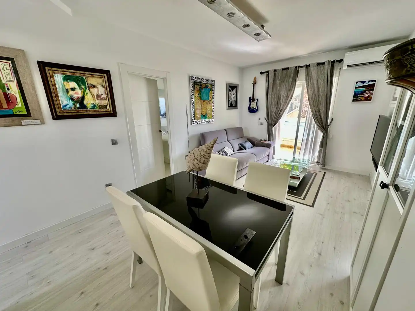 Living room of Flat for sale in Elche / Elx  with Air Conditioner, Heating and Private garden