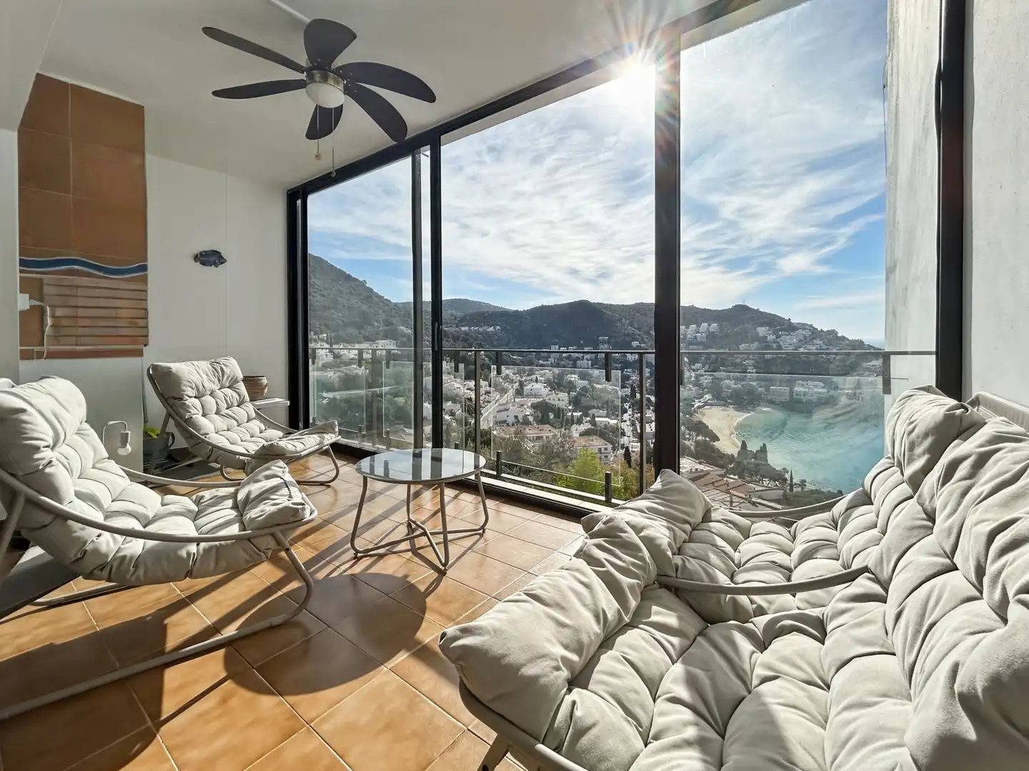 Living room of Duplexes for sale in Roses  with Air Conditioner and Heating