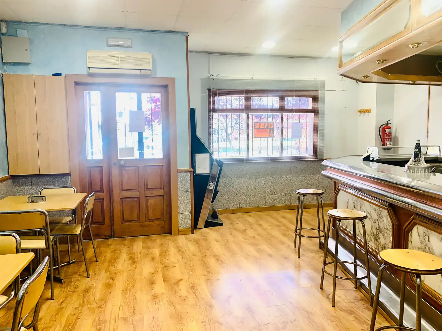 Local comercial en venda a Zona Sur - Barrio Cortes, imagen 3