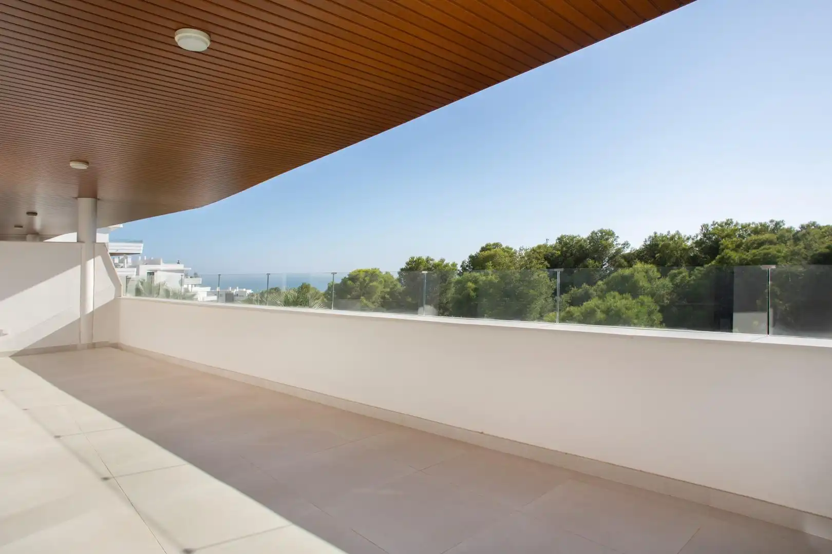 Terraza de Apartamento en venta en Fuengirola con Aire acondicionado, Calefacción y Terraza