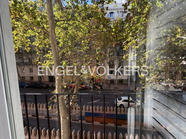 Wohnung mit Balkon zum Verkauf in Barrio de Salamanca
