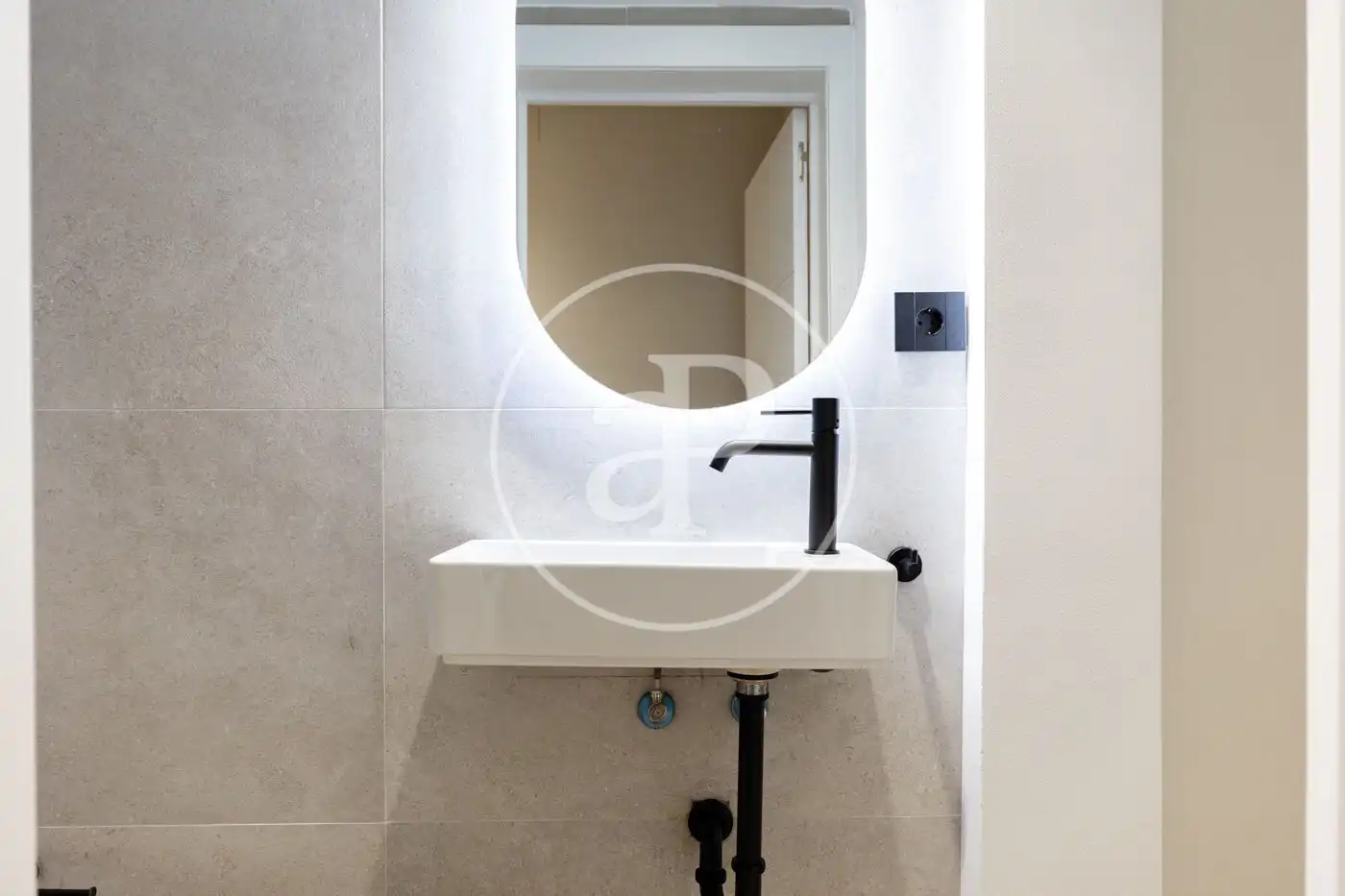 Baño de Piso en venta en Barcelona con Aire acondicionado y Calefacción
