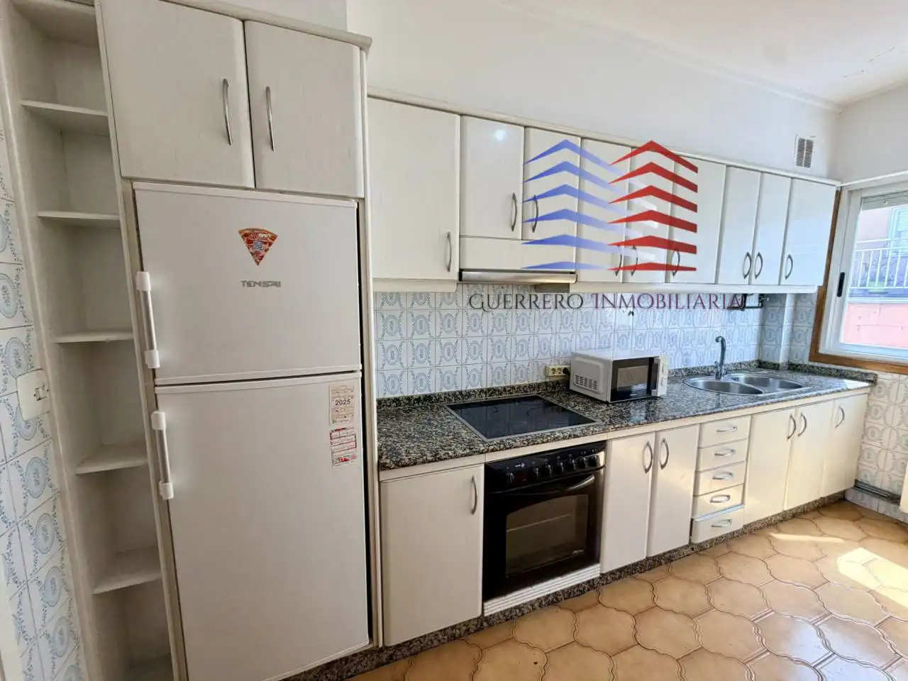 Küche von Wohnung zur Miete in Ourense Capital  mit Heizung, Möbliert und Balkon