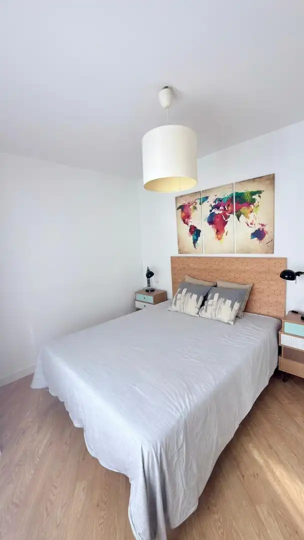 Dormitori de Apartament en venda en Murcia amb Aire condicionat, Terrassa i Moblat