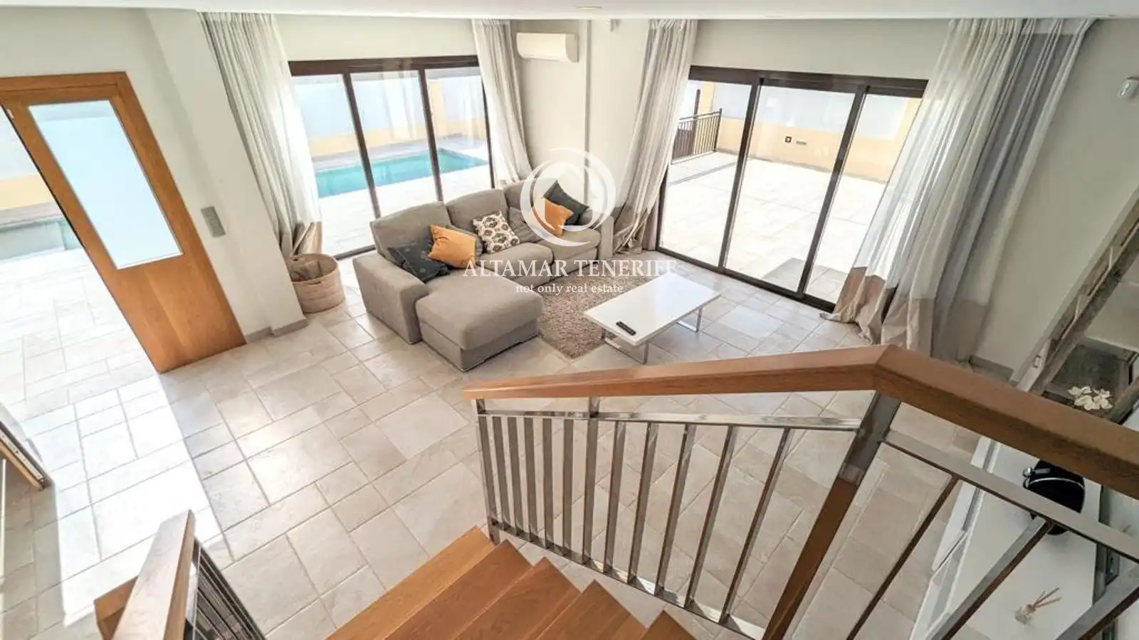 Houses for sale in La Mareta, Los Abrigos
