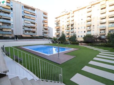 Appartamento con balcone in vendita a Parc d’Europa