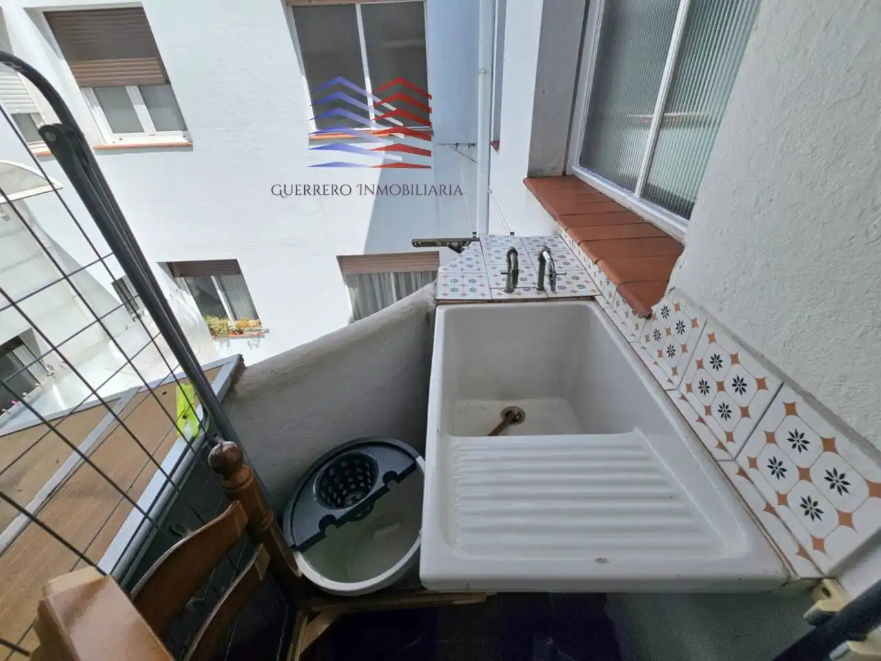Terraza de Piso de alquiler en Ourense Capital  con Calefacción, Parquet y Trastero