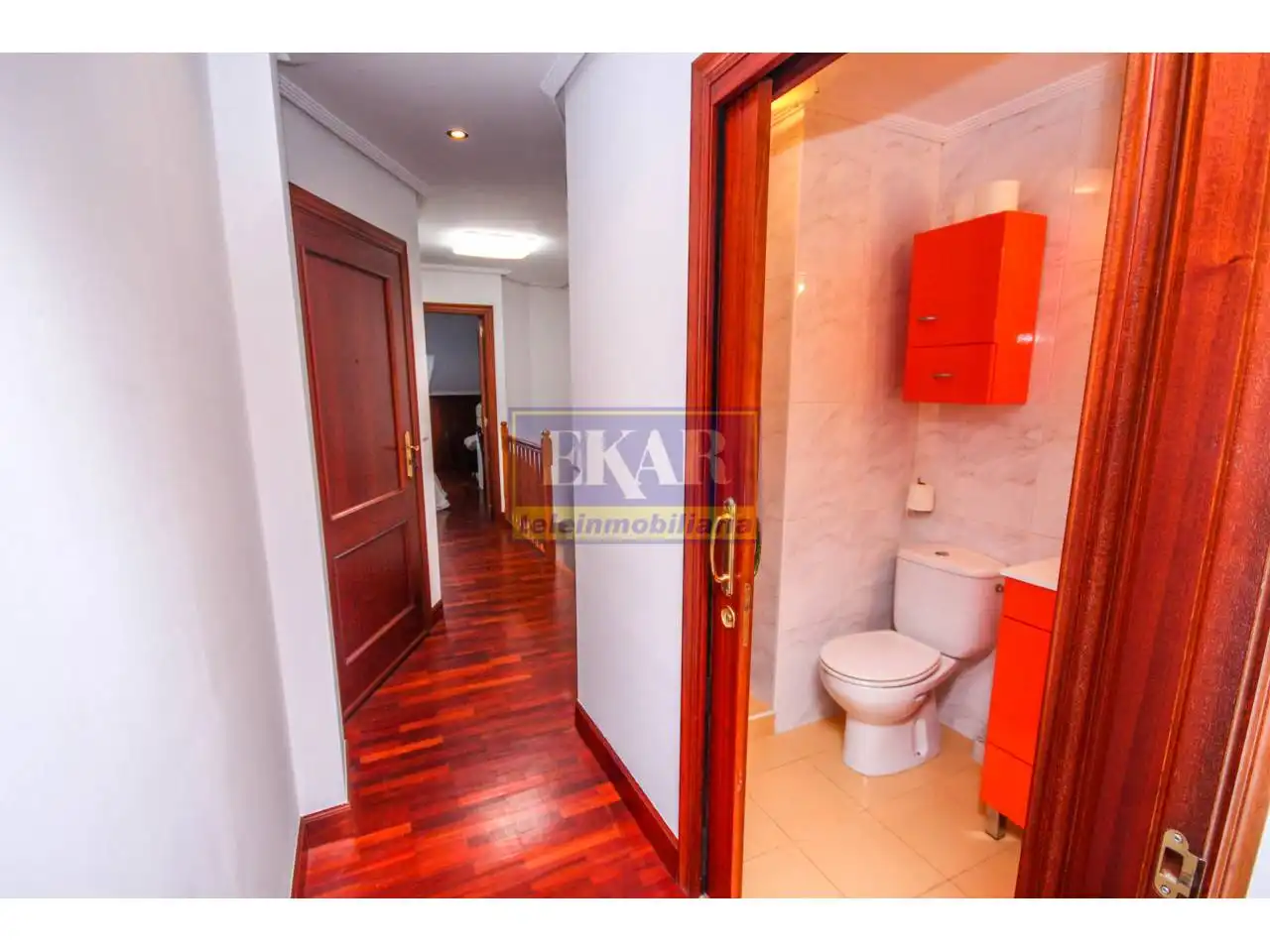 Habitación de Dúplex en venta en Irun  con Calefacción y Balcón
