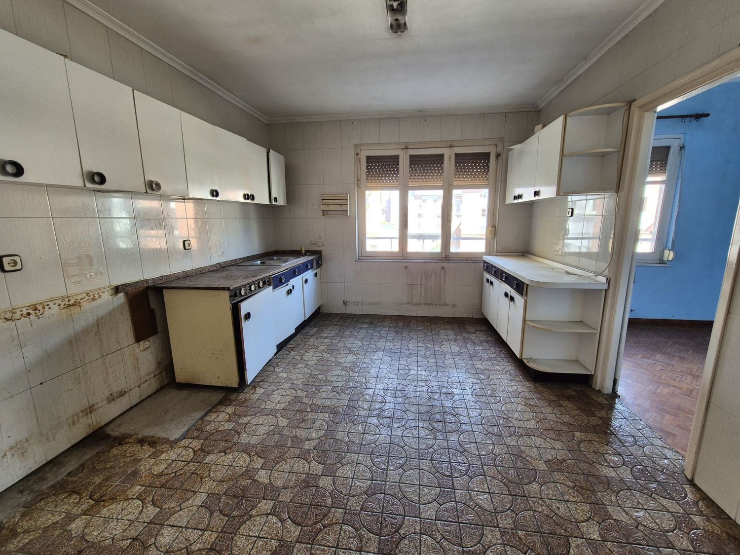 Kitchen of Flat for sale in San Martín del Rey Aurelio