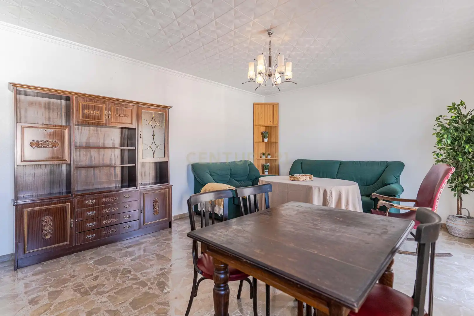 Sala d'estar de Pis en venda en Cádiar amb Balcó