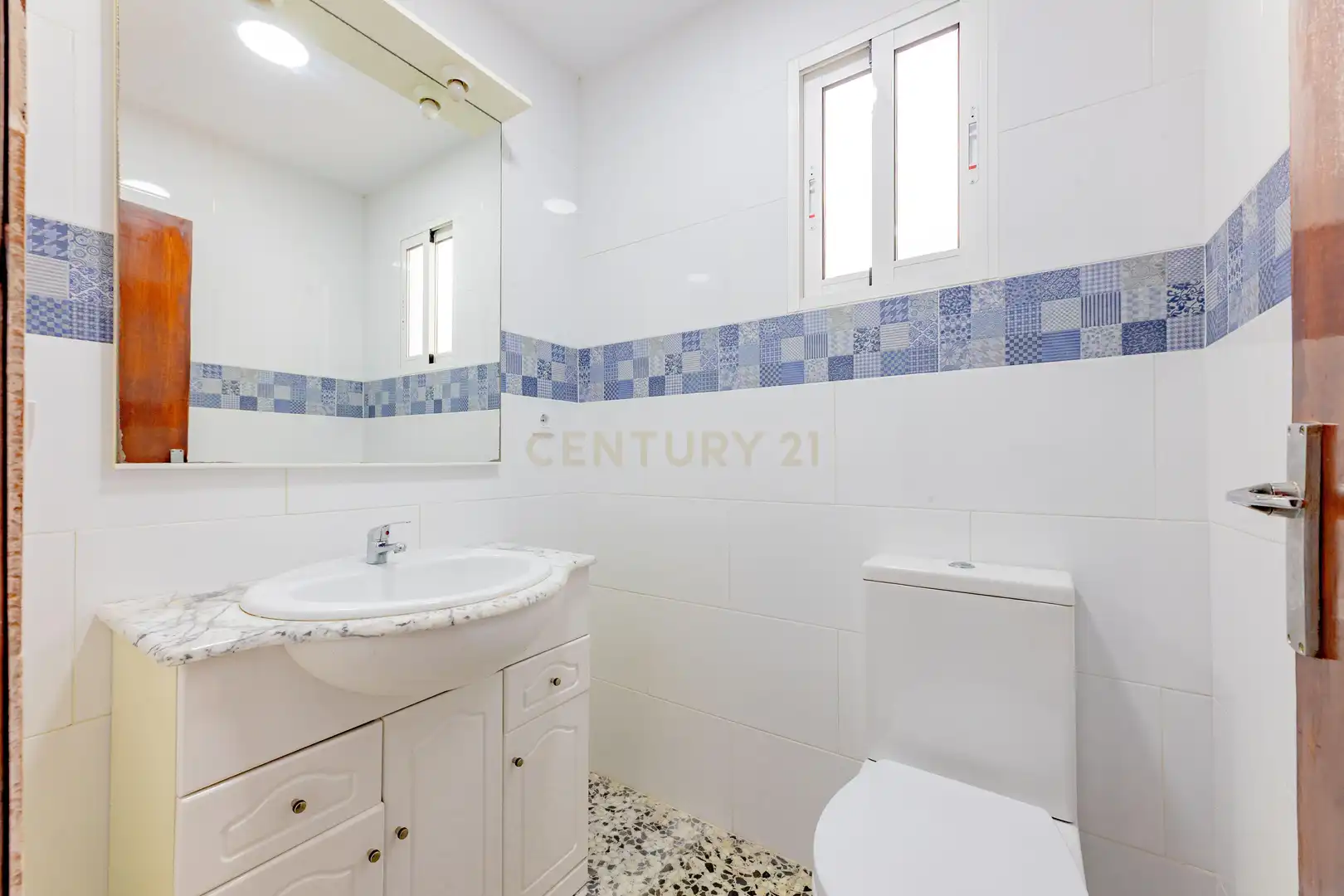 Baño de Piso en venta en Torrent
