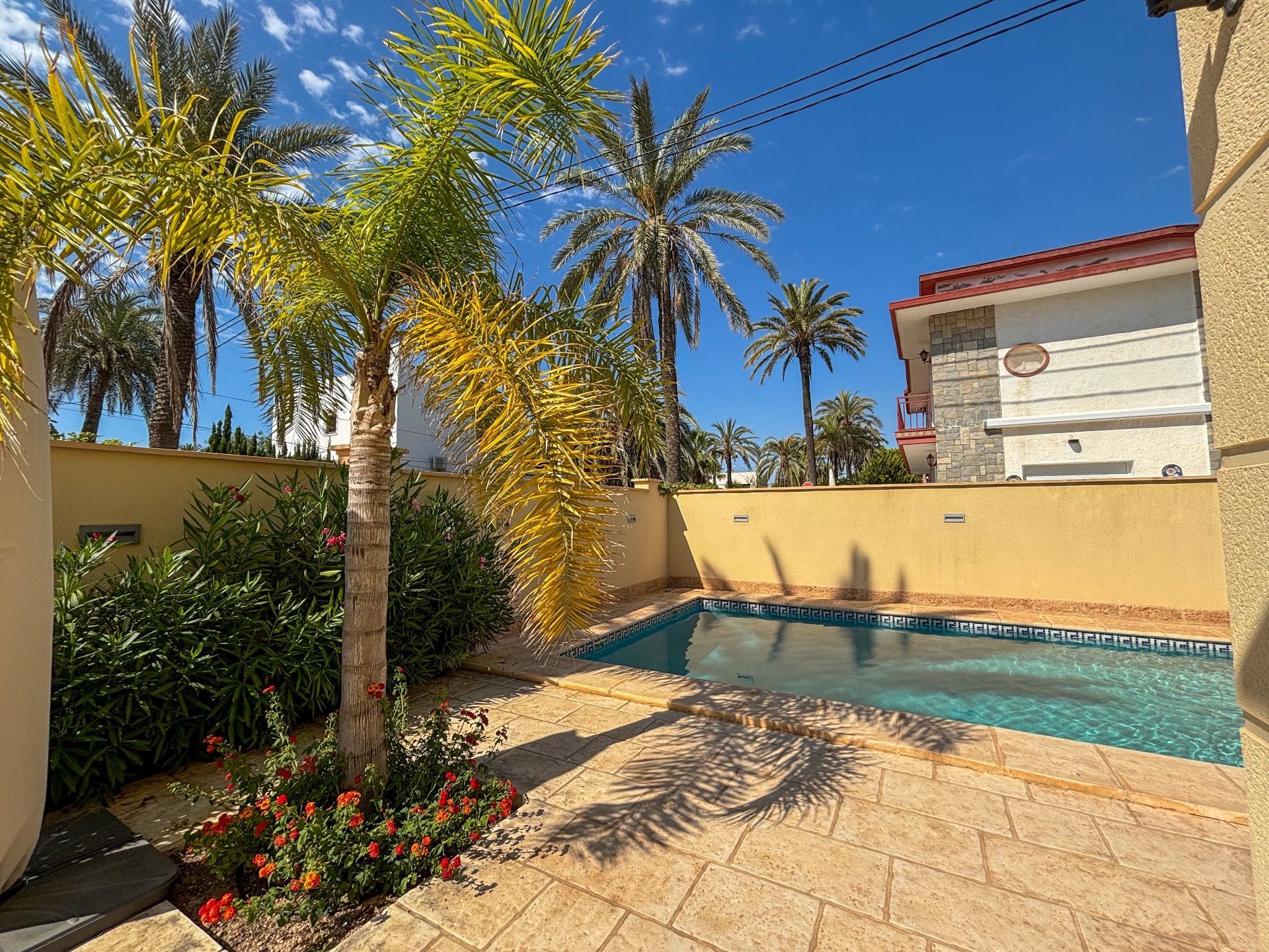 Piscina de Casa o xalet de lloguer en Orihuela amb Jardí privat, Piscina i Moblat