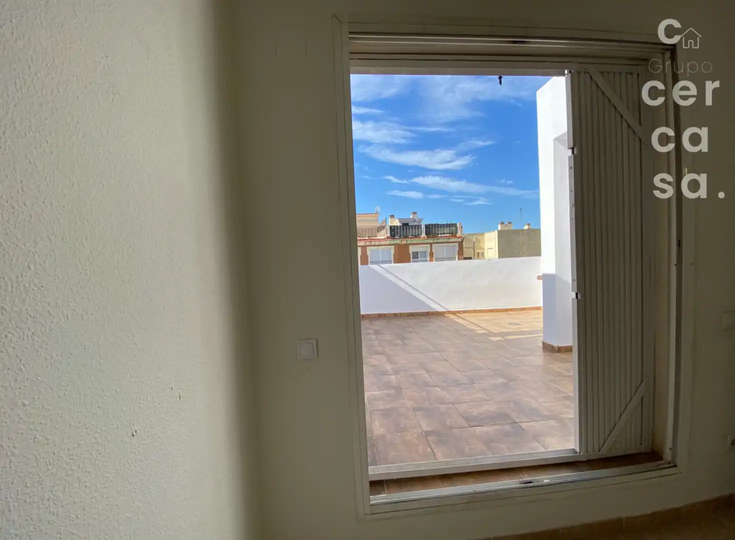 Terraza de Casa adosada en venta en Tavernes Blanques con Terraza, Trastero y Balcón