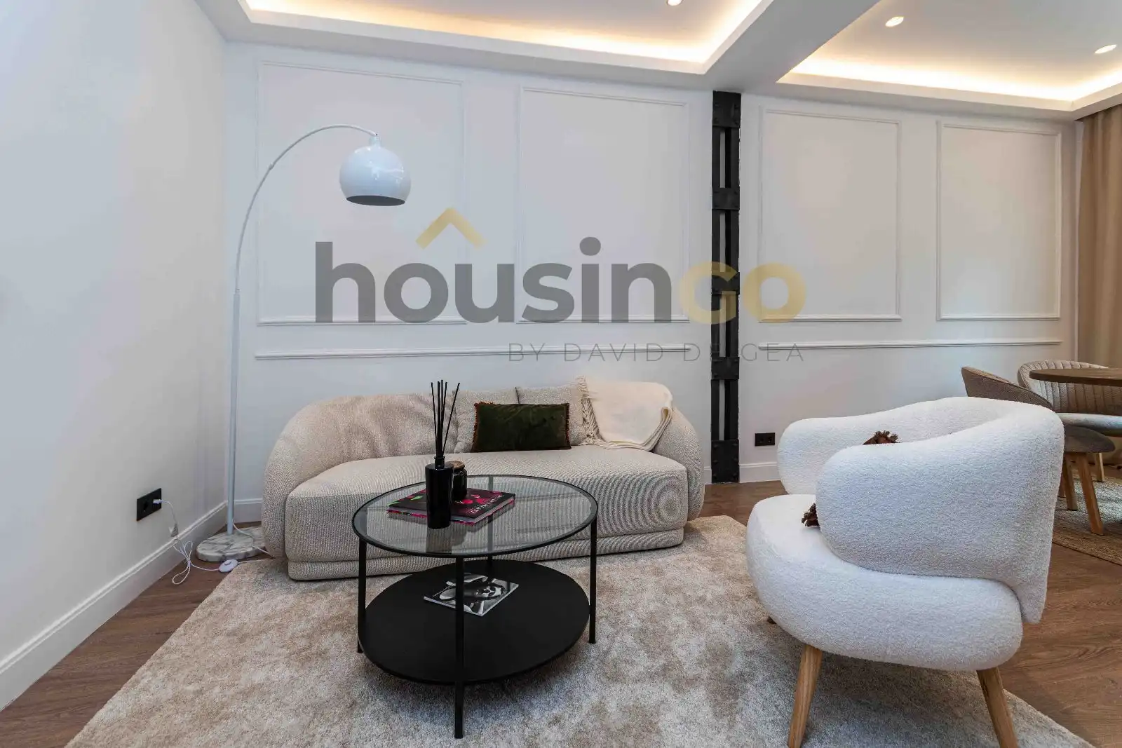 Living room of Flat for sale in  Madrid Capital  with Air Conditioner, Heating and Parquet flooring