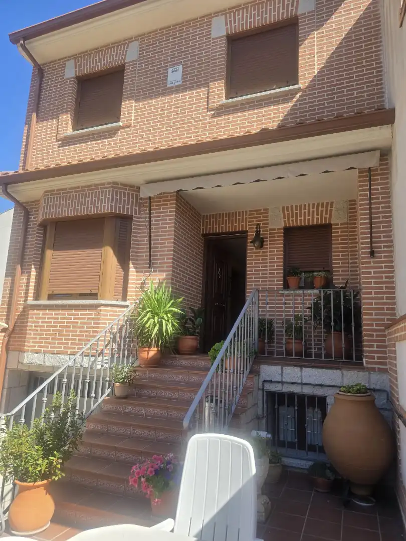 Vista exterior de Casa o chalet en venta en Centro