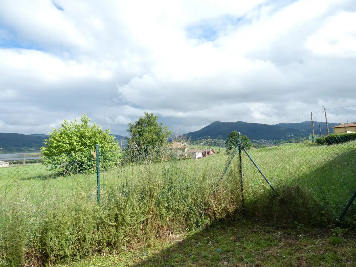 Haus oder Chalet zum Verkauf in Bárcena de Cicero mit Heizung, Privatgarten und Möbliert