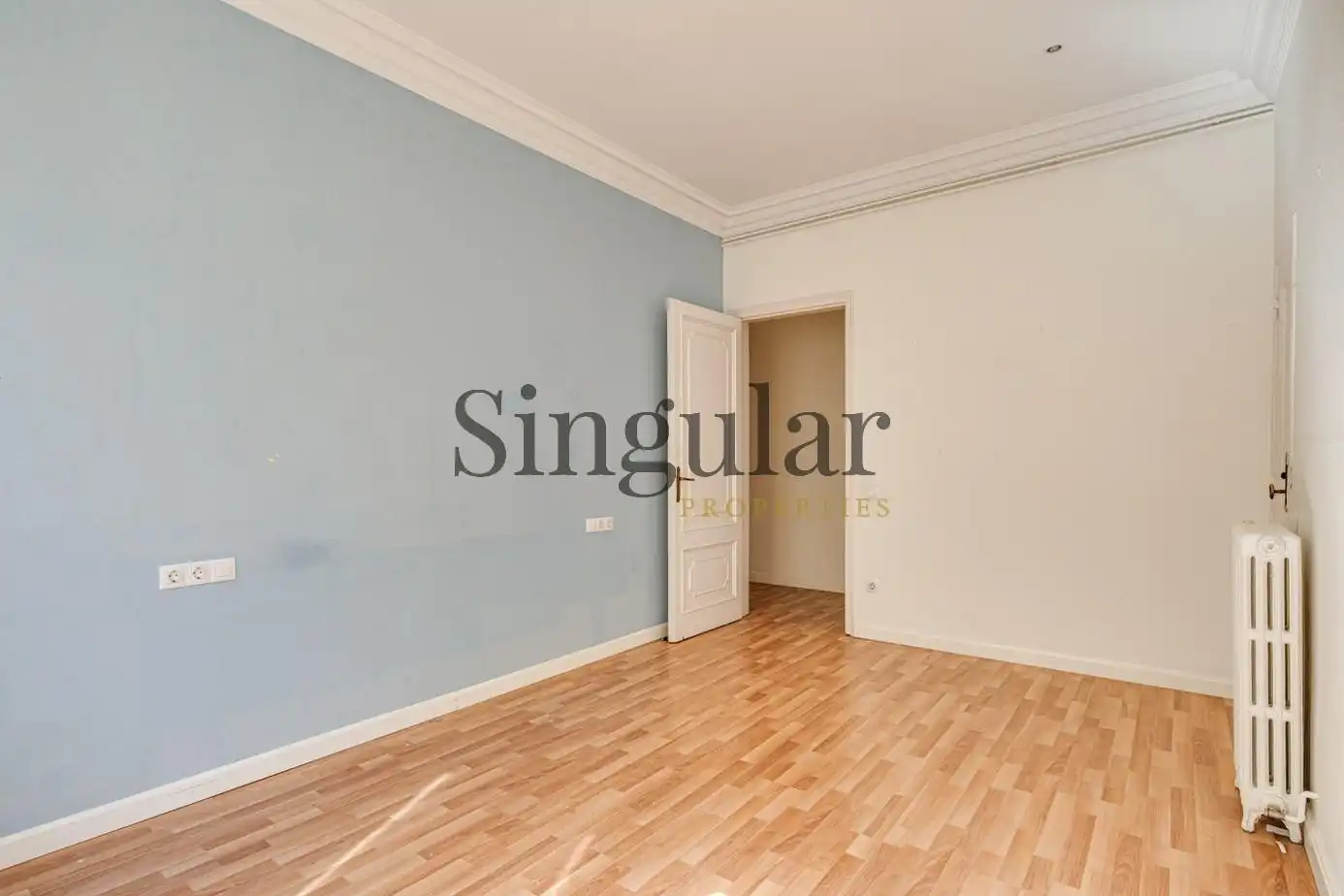 Habitación de Piso en venta en Barcelona con Calefacción y Alarma