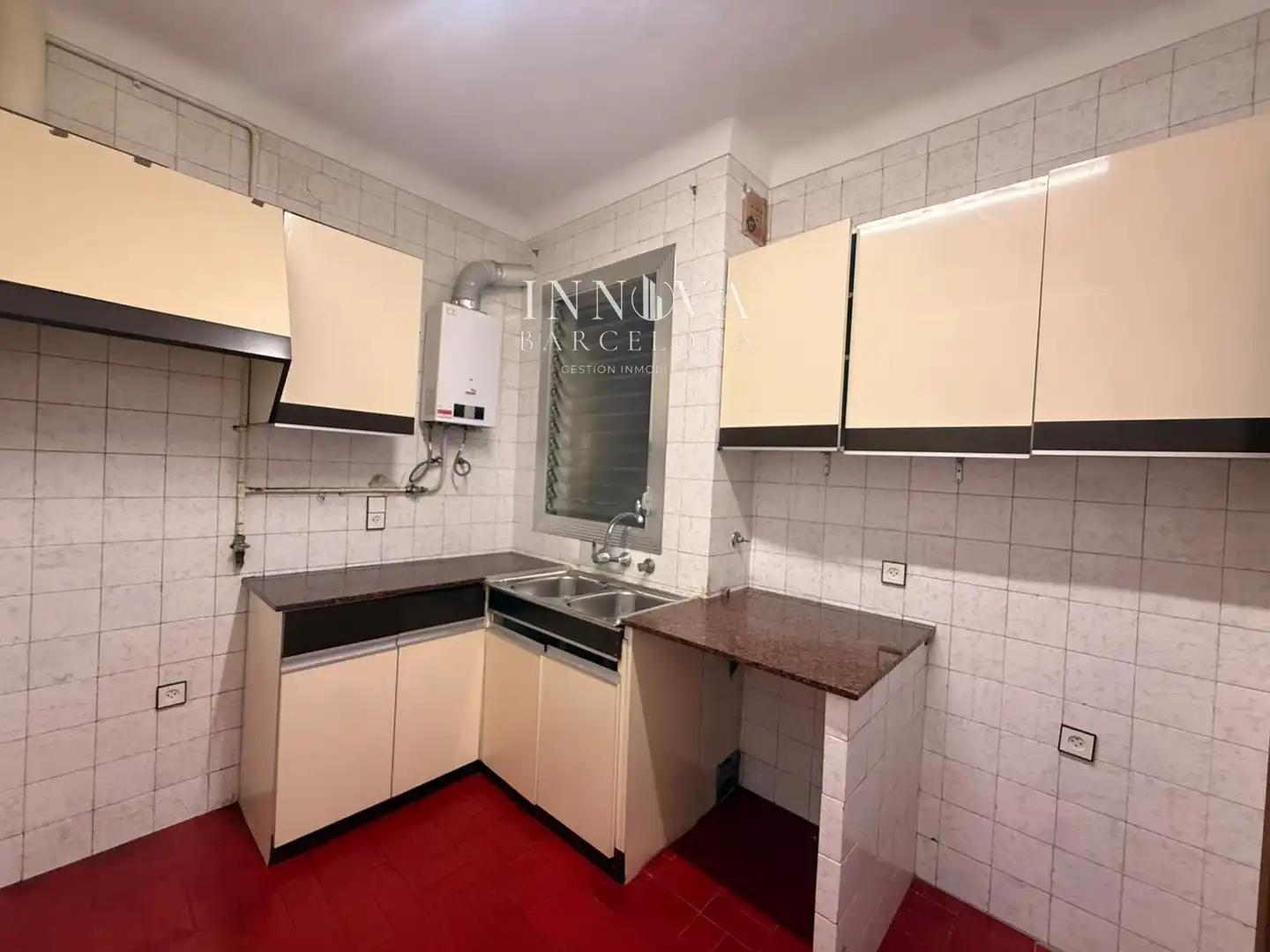 Cocina de Piso en venta en Barcelona con Terraza