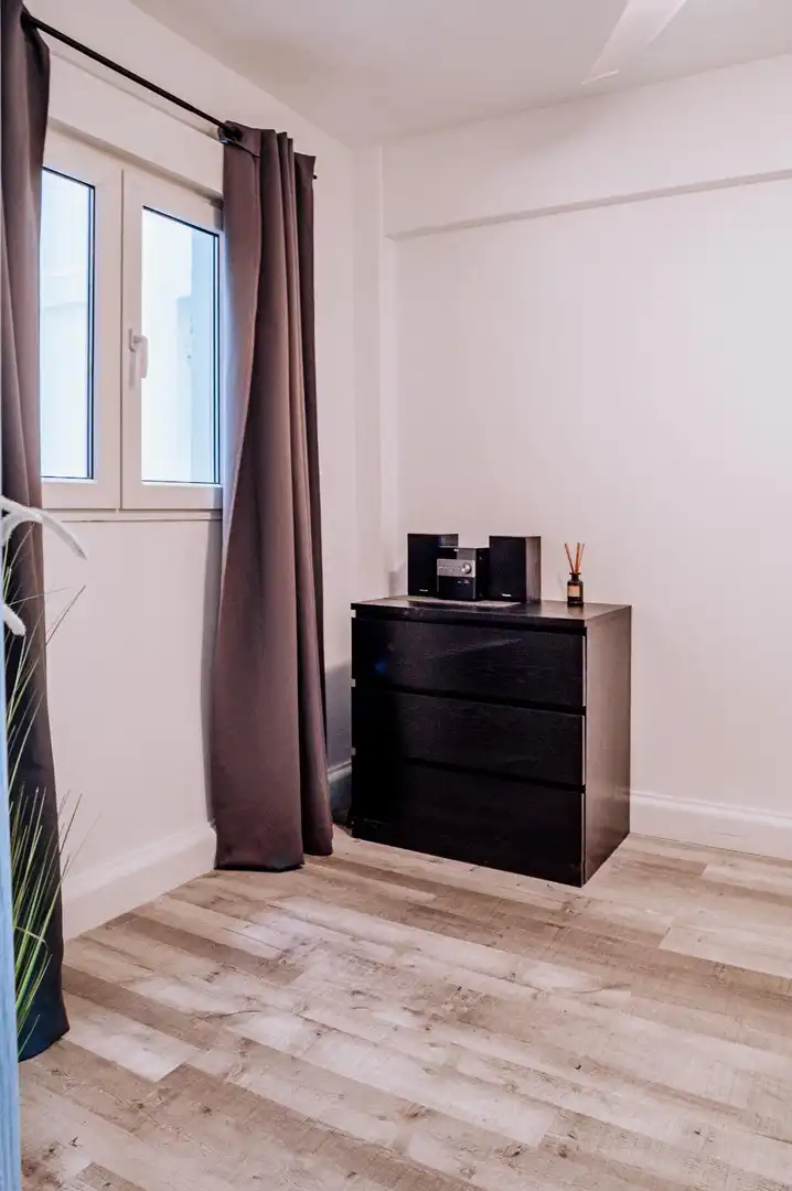 Habitación de Piso en venta en Benidorm con Aire acondicionado, Terraza y Balcón