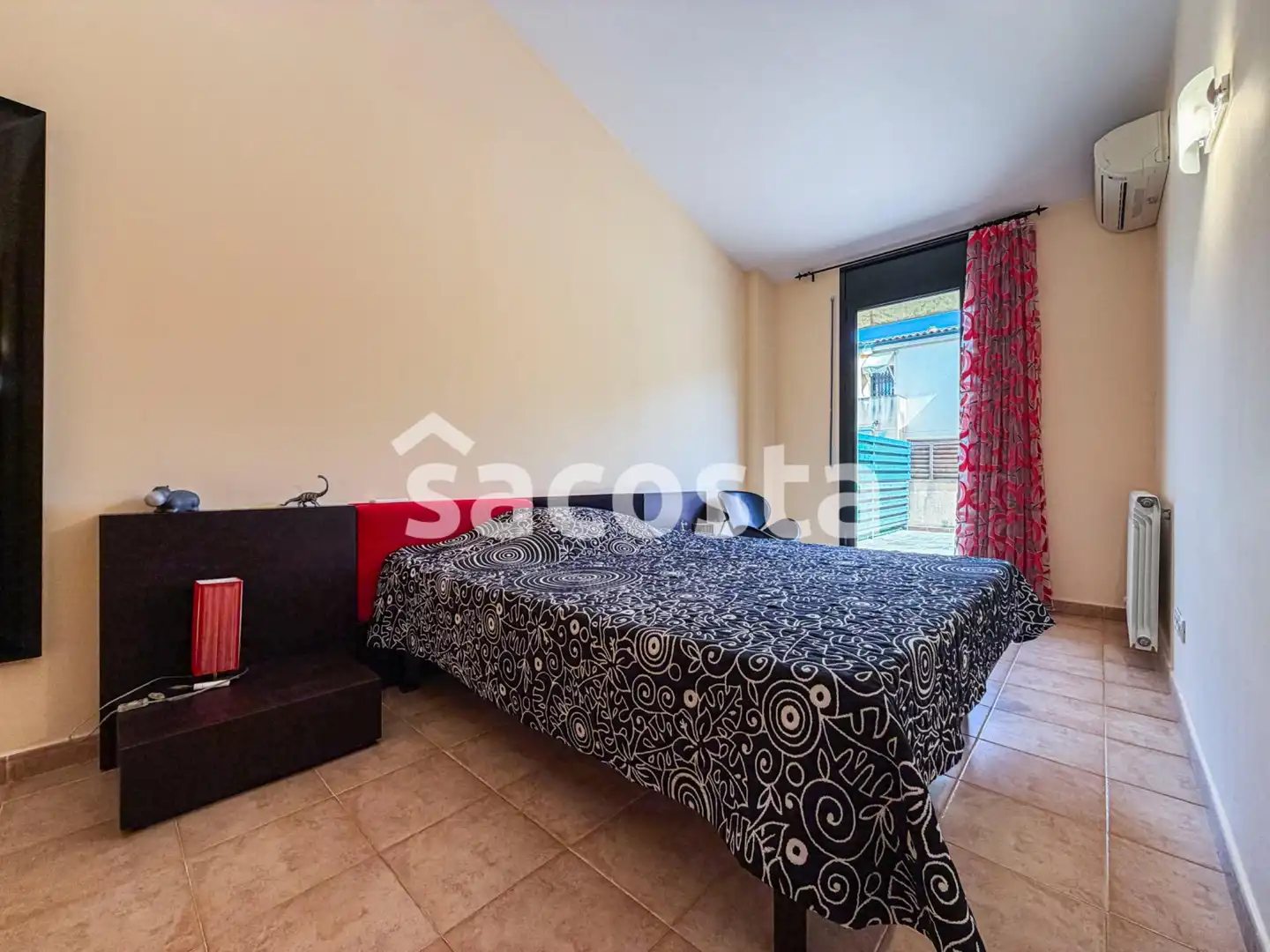 Habitación de Casa adosada en venta en Lloret de Mar con Aire acondicionado, Calefacción y Jardín privado