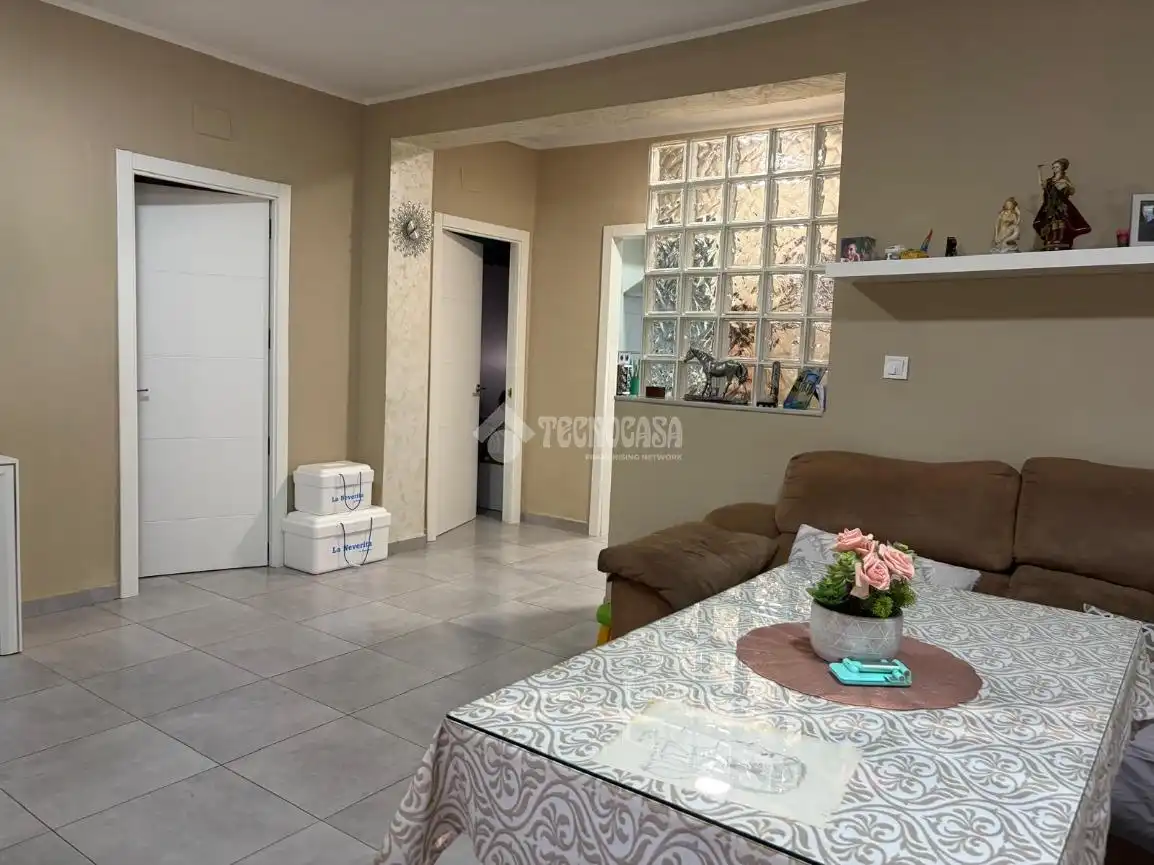 Sala de estar de Piso en venta en Sevilla con Aire acondicionado