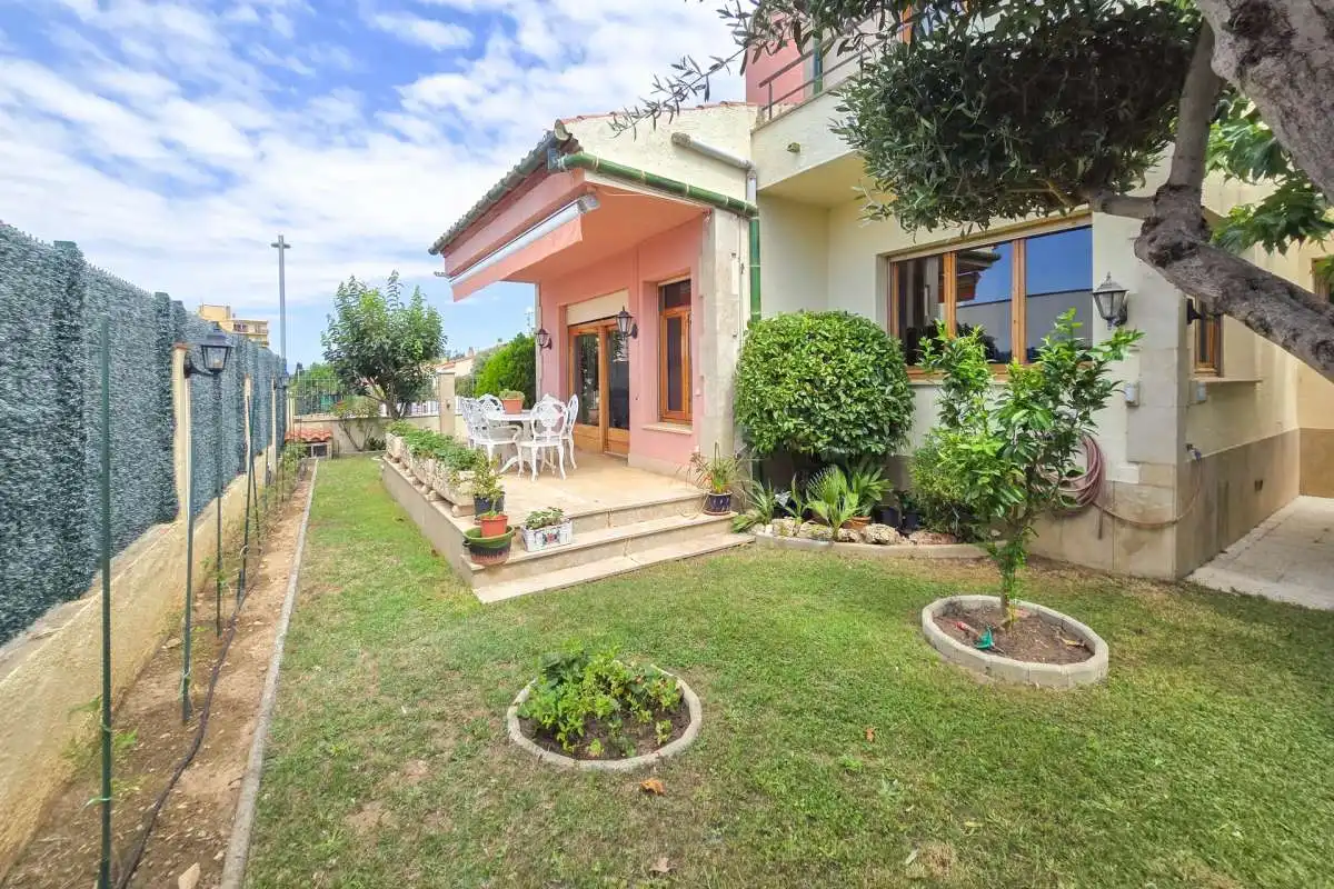Jardí de Casa o xalet en venda en Roses amb Jardí privat