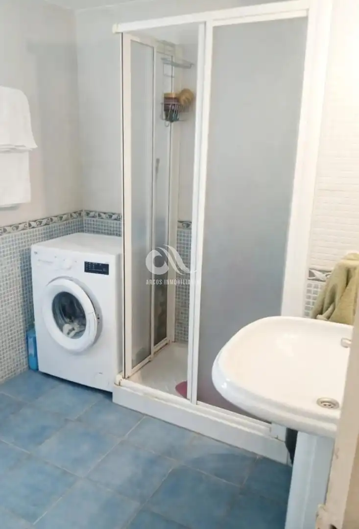 Bany de Pis en venda en Benalmádena amb Piscina comunitària