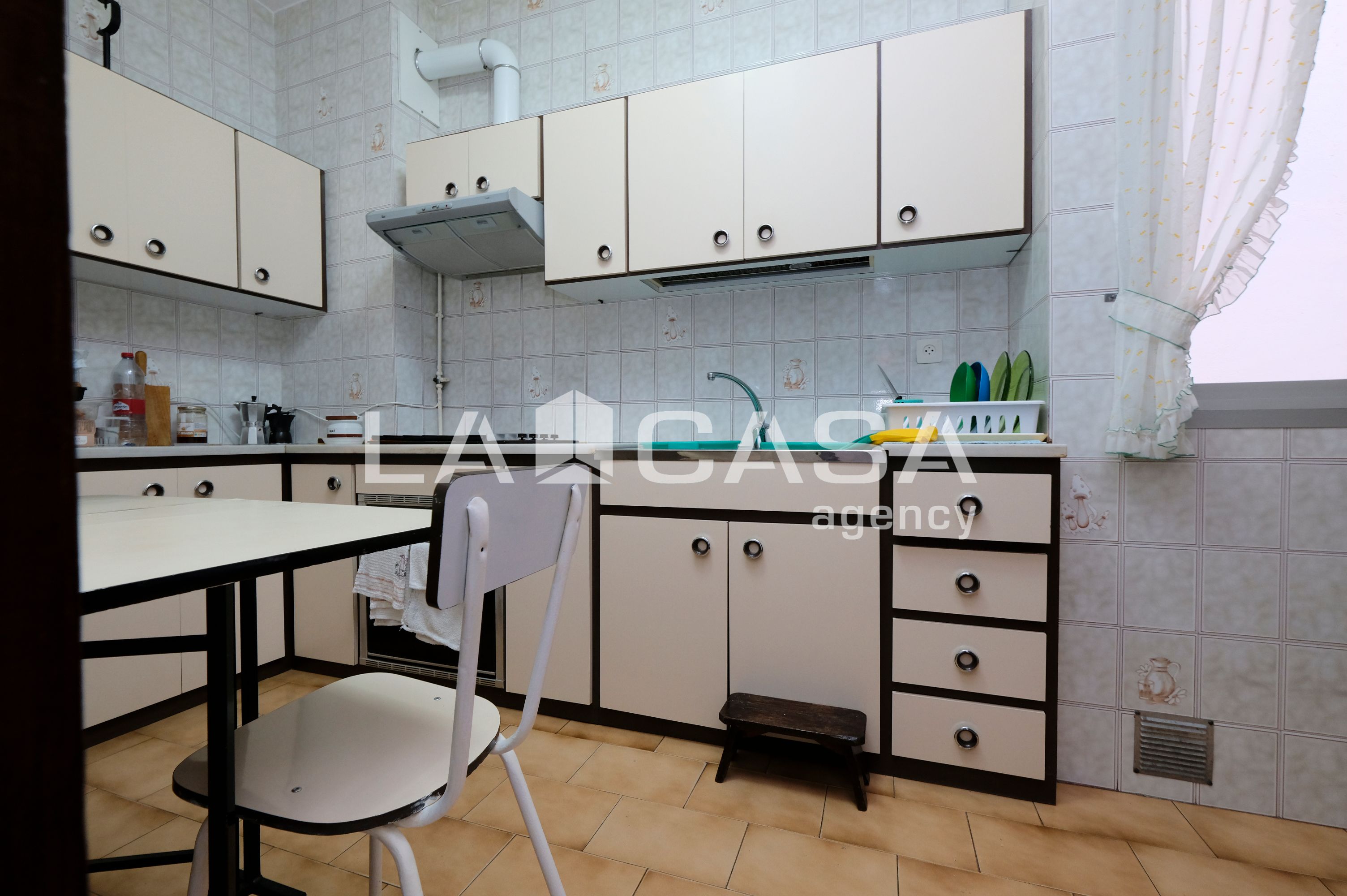 Cocina de Piso en venta en  Barcelona Capital con Calefacción y Balcón