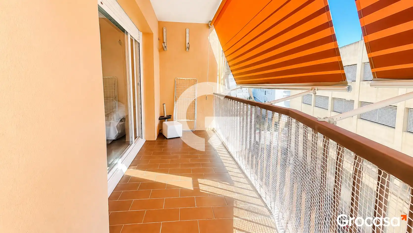 Terraza de Piso en venta en Vilanova i la Geltrú con Calefacción, Horno y Balcón