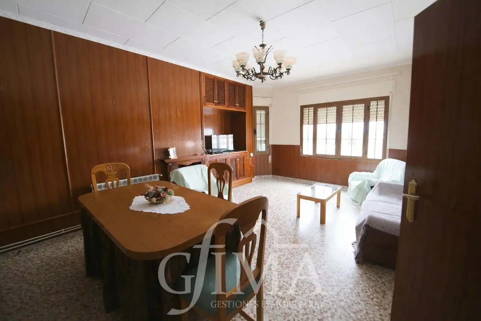 Living room of Houses for sale in Argamasilla de Alba  with Air Conditioner, Heating and Balcony