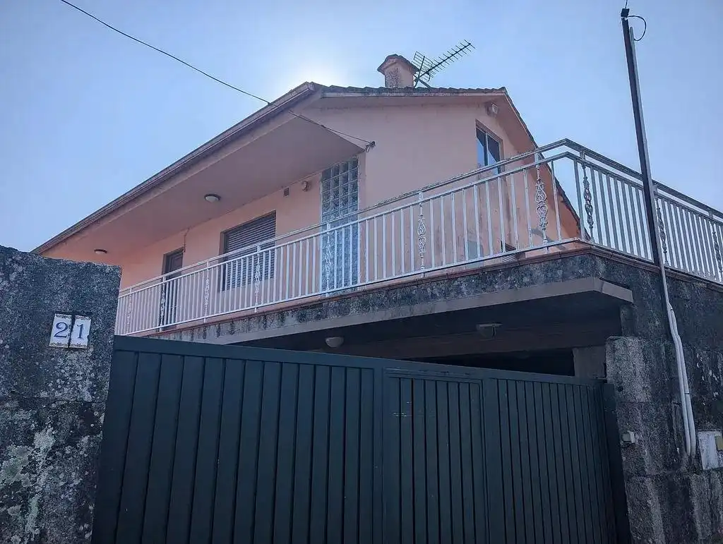 Casa o xalet en venda a QUINTAL (DO)-LOUREDO, 21, Mos