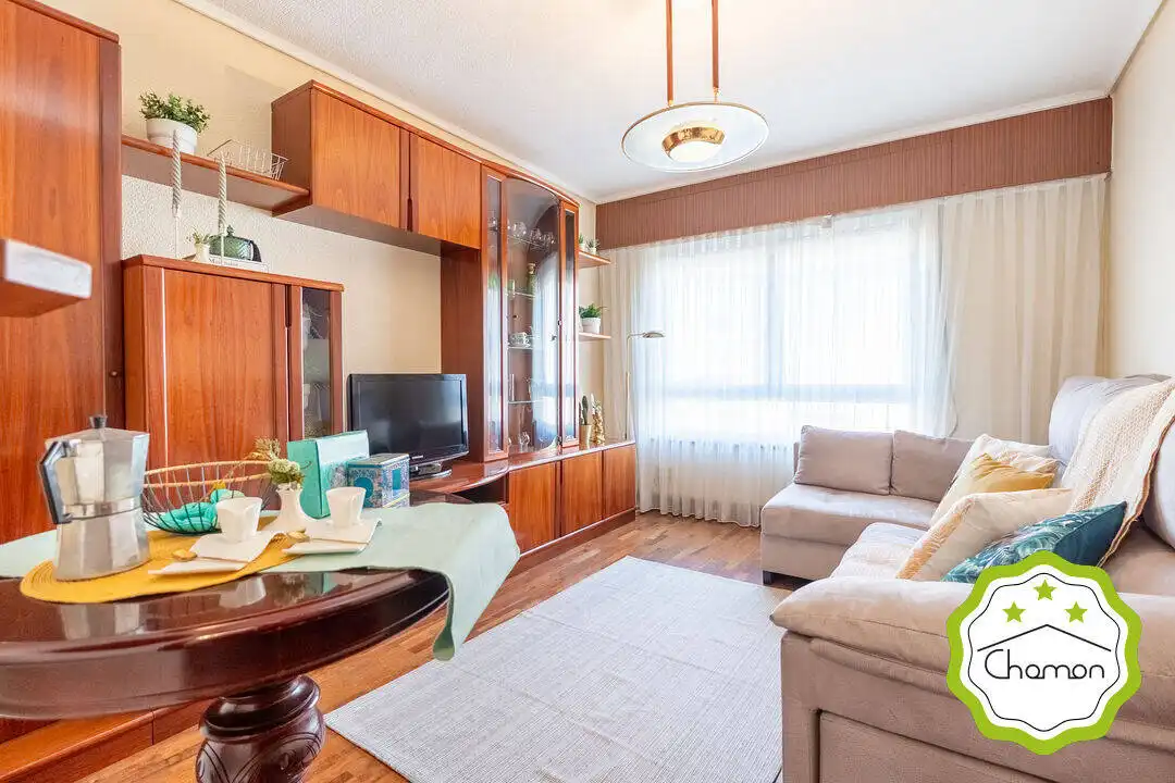 Sala de estar de Piso en venta en Bilbao  con Calefacción, Jardín privado y Amueblado
