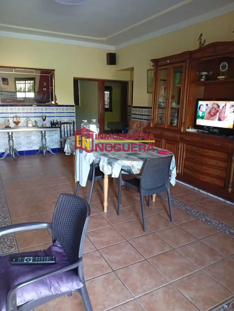 Menjador de Casa o xalet en venda en Fuente Palmera amb Piscina