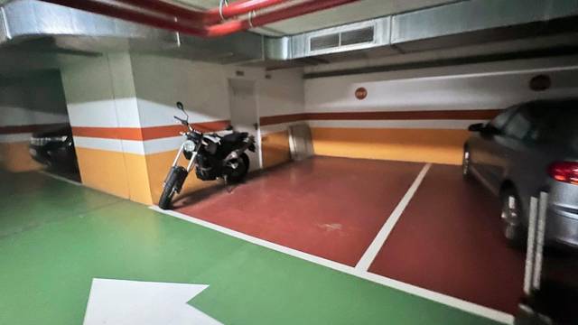 Garaje en Alquiler en Albia