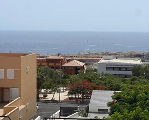 Vista exterior de Apartament en venda en Adeje amb Terrassa