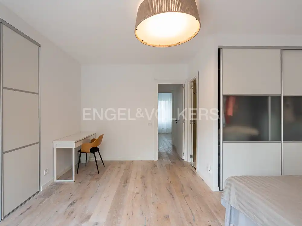 Bedroom of Houses for rent in Valencia  with Air Conditioner, Heating and Private garden