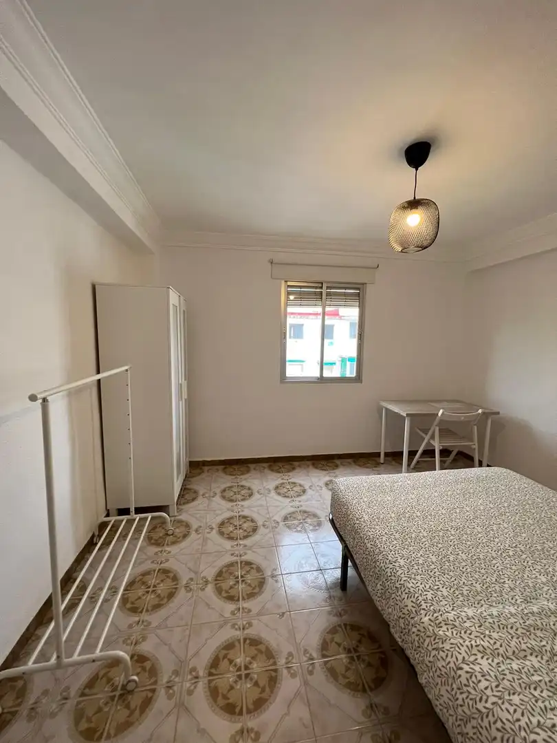 Room in N/A, -1, La Unión - Cruz de Humilladero - Los Tilos
