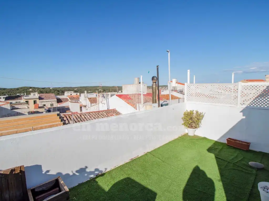 Vista exterior de Casa o xalet en venda en Maó - Mahón amb Aire condicionat i Terrassa