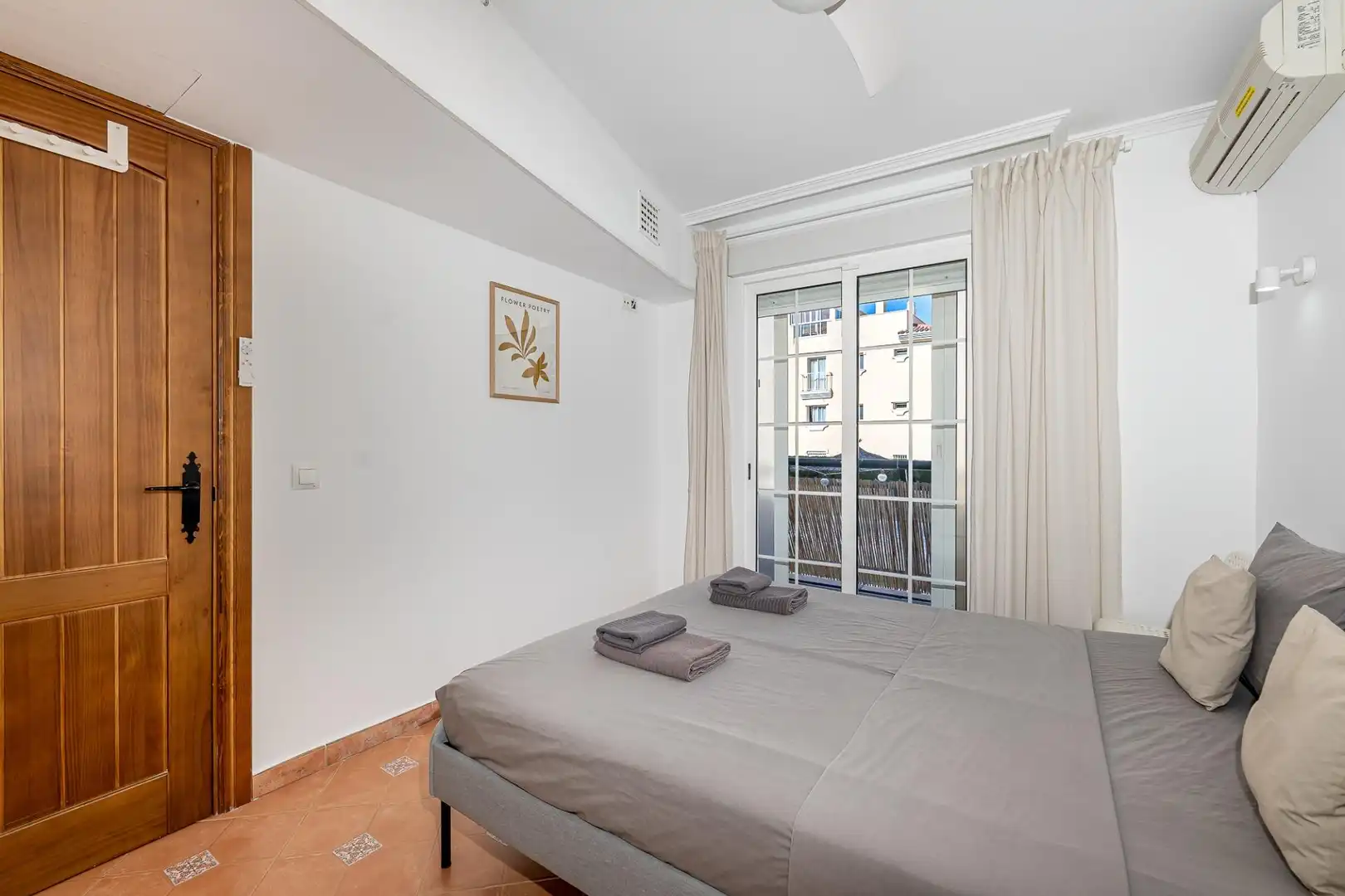 Apartament amb piscina en venda a Calle ALMUÑECAR, imagen 17
