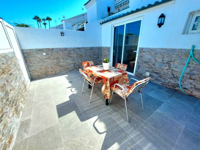 Casa-chalet en Alquiler en Calle Doctor Juan Bosch Millares en Sonnenland