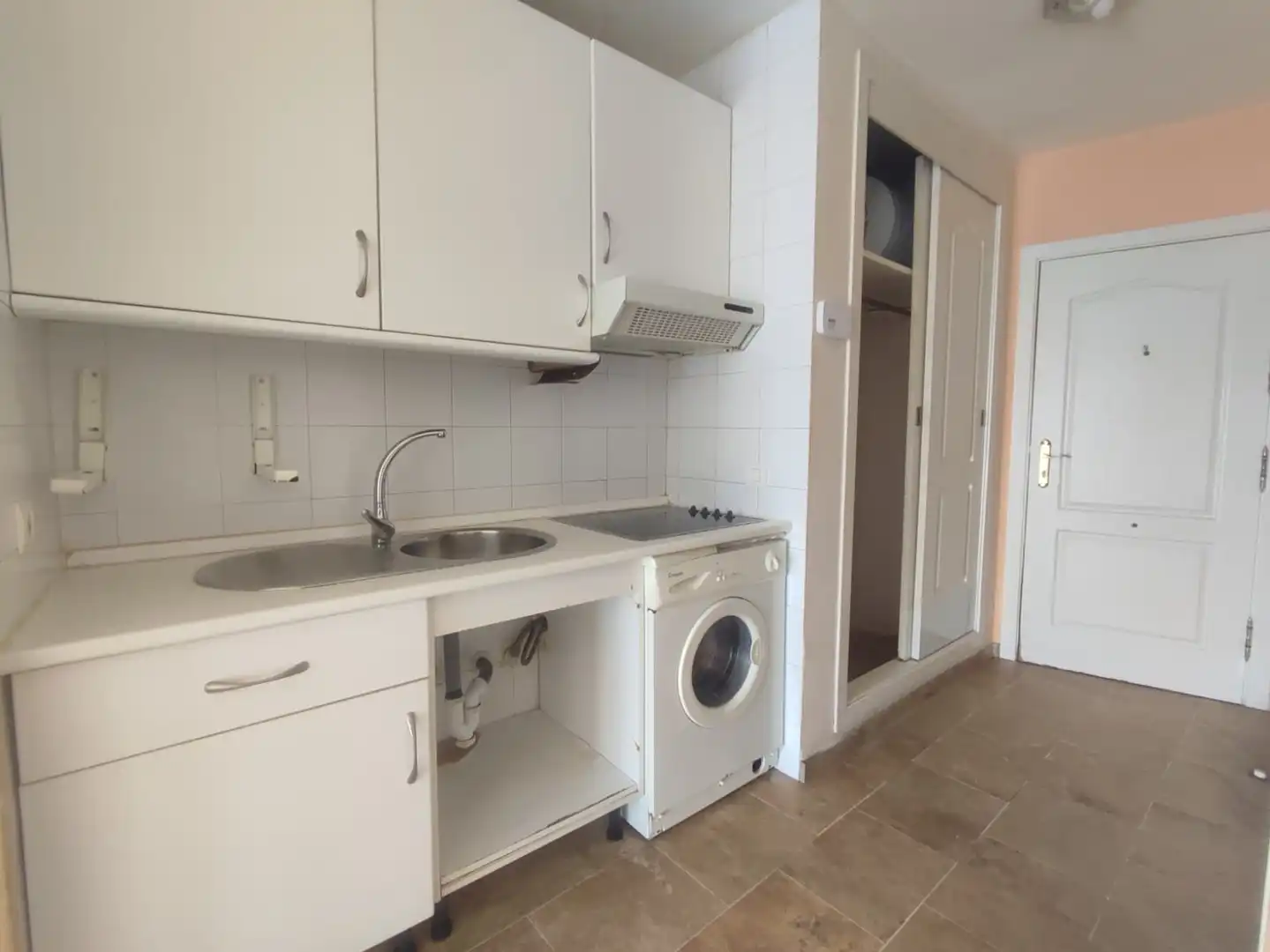 Kitchen of Study for sale in Torremolinos  with Balcony