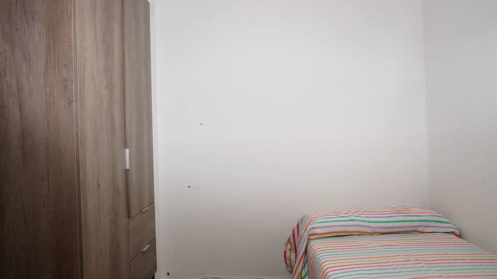 Dormitori de Casa adosada en venda en Motril amb Aire condicionat i Terrassa