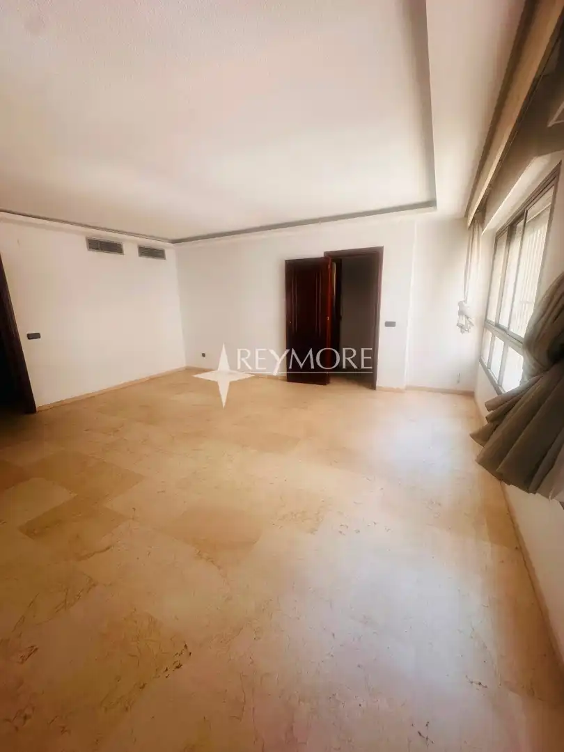 Appartamento con ascensore in vendita a Centro, imagen 3