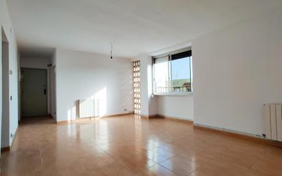 Living room of Attic for sale in Sabadell