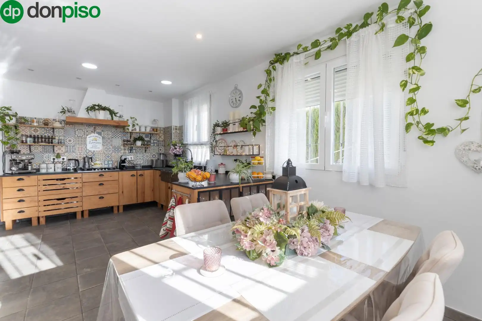 Detached house with terrace for sale in Calle ABEDUL, imagen 13