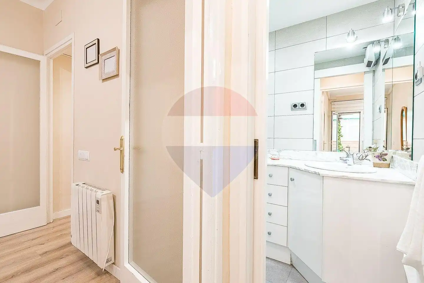 Baño de Piso en venta en Barcelona con Aire acondicionado, Calefacción y Balcón