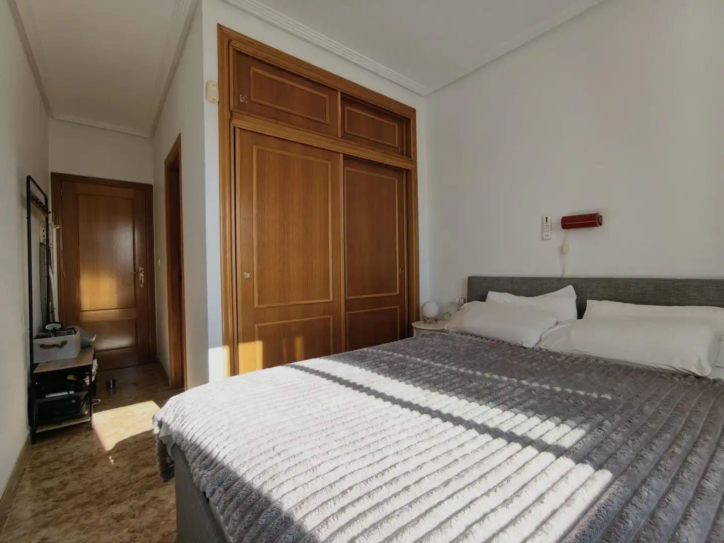 Schlafzimmer von Dachboden zum Verkauf in Orihuela mit Terrasse, Möbliert und Gemeinschaftspool