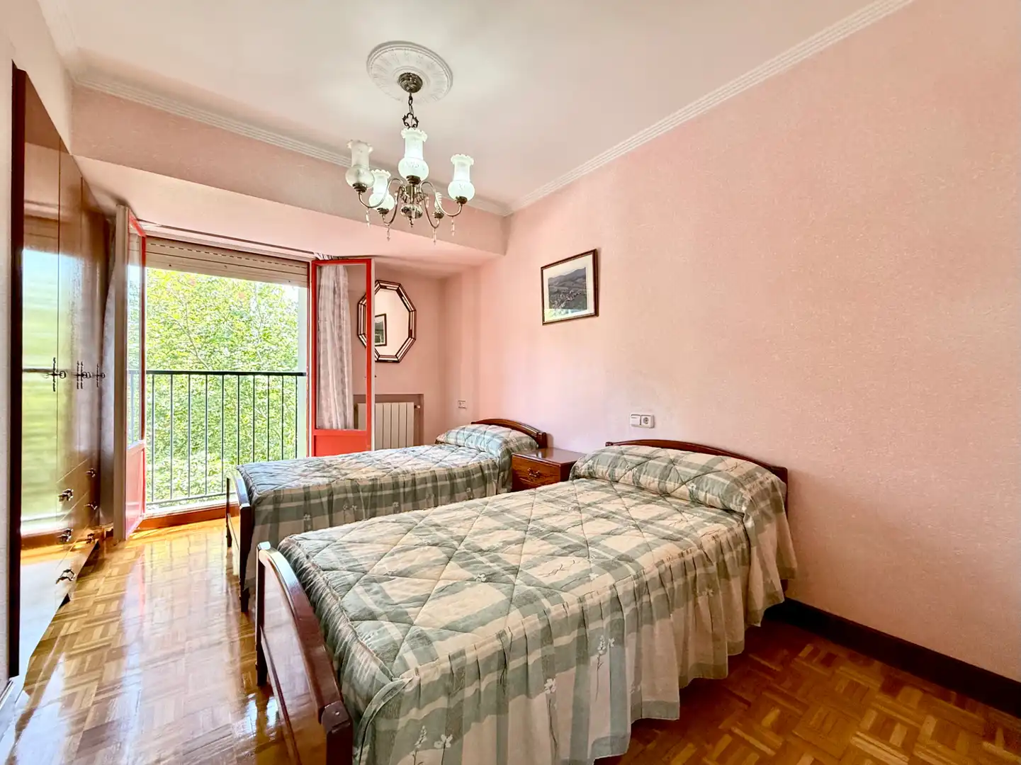 Schlafzimmer von Wohnung zum Verkauf in Donostia - San Sebastián  mit Heizung, Terrasse und Möbliert